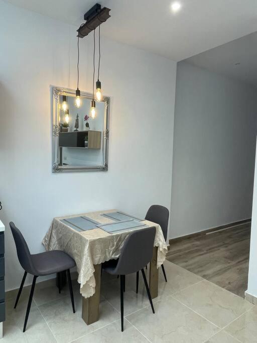 New Two Bedroom Flat Kamila On A Dwell 슬리에마 외부 사진