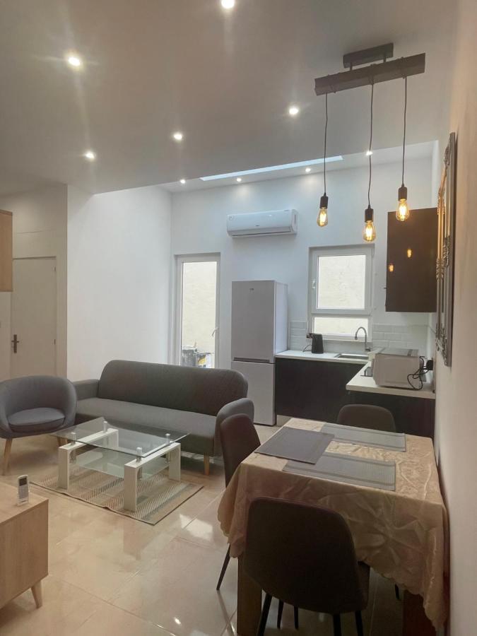 New Two Bedroom Flat Kamila On A Dwell 슬리에마 외부 사진