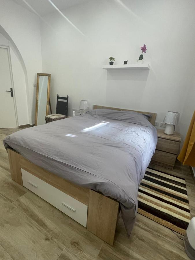 New Two Bedroom Flat Kamila On A Dwell 슬리에마 외부 사진